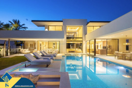 Vila su privačiu baseinu, Malaga provincijoje, Marbella mieste, Nueva Andalucia rajone. 6 kambariai 