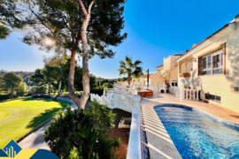 Vila su privačiu baseinu, Alicante provincijoje, Orihuela Costa mieste. 4 kambariai | 143 m² | 3 kil