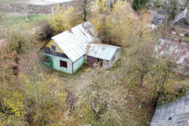 Parduodamas gyvenamasis namas su ūkiniais pastatais, Jukonių kaime, Pušaloto seniūnijoje, Pasvalio r