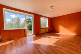 Parduodamas erdvus 122 kv. m. namas su 0,2921 ha sklypu ramiame ir gamtos apsuptame Lupikų kaime, Ke