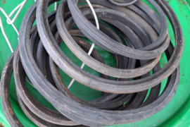 Parduodami kanalizacijos vamzdžių manžetai