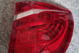 Bmw X3 F25 galinis keleivio pusės žibintas su LED