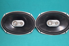 Jbl gto937  Kolonėlės, garsiakalbiai