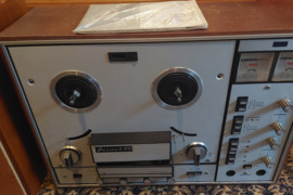 Juostinis magnetofonas Rostov-102  Magnetolos