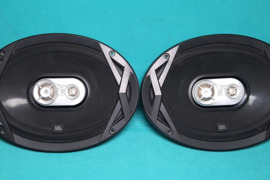 Jbl gto-937  Kolonėlės, garsiakalbiai