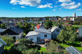 PARDUODAMAS ERDVUS NAMAS KLAIPĖDOje PRIE DANĖS UPĖS