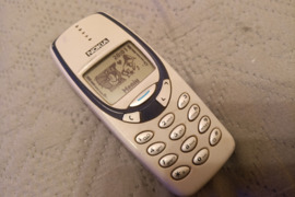 Geras Nokia 3310,kalbos ,atristas