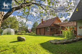 Vilniaus r. sav., Vilkiškės (Paberžės sen.), Krūmų g.