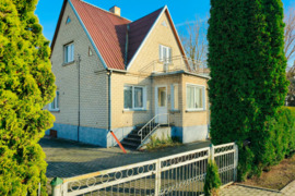 Parduodamas gyvenamasis namas Zarasų širdyje – Žemaitės g. 3