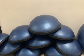 Sporto inventorius balansui ir lankstumui lavinimui, raumenų stiprinnimui, vaikų ugdymui.