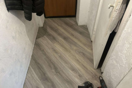 Grindų klojimas – laminatas, vinilinės lentelės