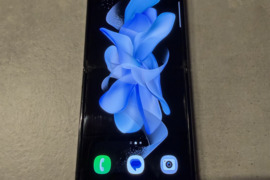 Samsung Galaxy Z Flip 4 256GB