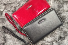 Stilingos moteriškos piniginės