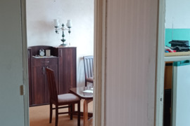 1 kamb. butas Utenos r. sav., Utena, Taikos g.