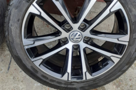 Lieti ratlankiai, R-17