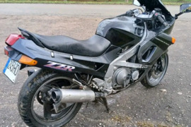 Kawasaki ZZR, Sportinis motociklas