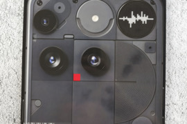 - Kitas - Nothing Phone 3