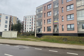 NEGYVENAMOJI PATALPA – GROŽIO SALONAS, BAJORŲ KĖL.  G. 9, VILNIUJE.