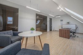 Klaipėda, Vingis, Šilutės pl. Darbo vieta, 20 - 35 m² plotas, 2 aukšt.