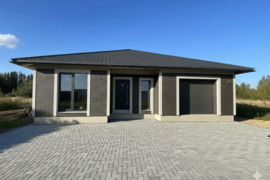 Parduodamas naujos statybos namas Panevezyje