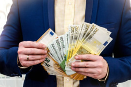 Lombardas Kaune. + Paskolos su užstatu Kaune.