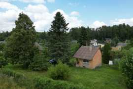 Sodo namas Panevezio r. Issimoketinai