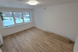 Parduodamas sodas su nameliu išsimokėtinai Panevėžio r sav. Naujikų k. Pakalnės g. 10