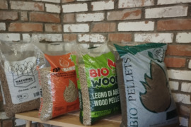 Granulės/Briketai/Durpės/Anglis