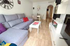 Apartamentas su balkonu, Alicante provincijoje, Torrevieja mieste. 3 kambariai | 60 m² | 300 metrų i