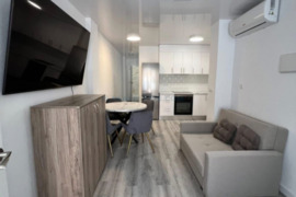 Renovuotas apartamentas su terasa, Alicante provincijoje, Torrevieja mieste, Playa del Acequión rajo