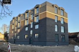 2 kamb. butas Raseinių r. sav., Raseiniai, Maironio g.