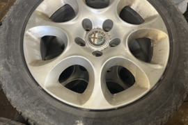 Alfa Romeo , Lieti ratlankiai, R-16