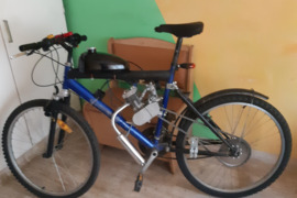 Parduodu vaziojantis motorinis dviratis