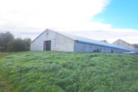 Patalpos Mažeikių r. sav., Užežerė