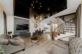 Parduodamas Jaukus kotedžas Kaune Romainiuose