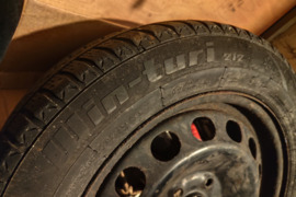 Plieniniai štampuoti, R-16