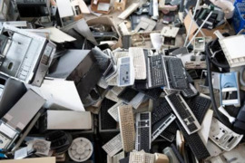 Priimu neveikiančią elektroniką per paštomatus