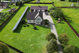 Šilutės r. sav., Vilkyčių k., Saulėtekio g., monolitinis namas