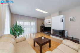 Kauno r. sav., Jonučiai, Kriaušių g.