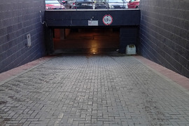 Vilnius, Šiaurės miestelis, S. Žukausko g/Ulonų g.