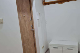 1 kamb. butas po remonto, Vidzgirio mikrorajone