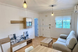 Namas su bendru baseinu, Alicante provincijoje, Torrevieja mieste. 3 kambariai | 110 m² | 2 kilometr