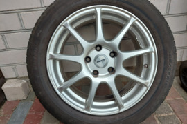 Lieti ratlankiai, R-16