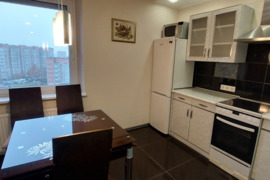 Parduodamas 1 - kambario butas renovuotame name VINGIO g.