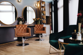  Nuomojama darbo vieta kirpėjai( kirpėjui)