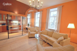 2 kamb. butas Vilnius, Naujamiestis, Algirdo g.