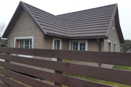 PARDUODAMAS NAMAS NETOLI TRAKŲ