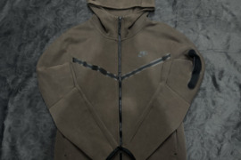 Nike Tech Fleece Rudas Stilingas Džemperis Puikios Būklės