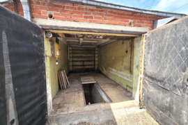 Parduodamas 36 kv.m. garažas su duobe po garažu, Dujotiekio g. Mūrinių garažų masyve, sutvarkytas ga