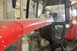 Belarus 1025, Traktoriai